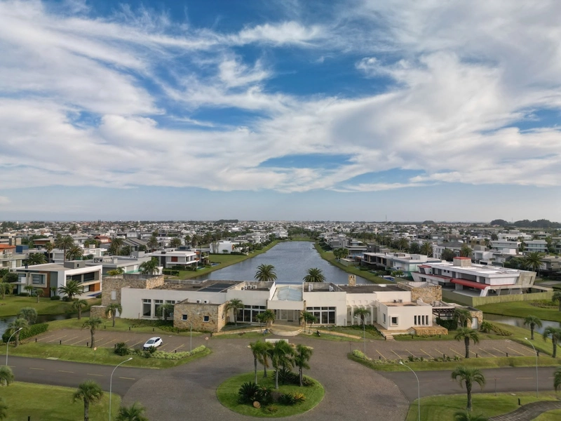 SOBRADO À VENDA  CONDOMÍNIO ENSEADA BEIRA LAGO: 64ª foto da galeria de imagens do imóvel