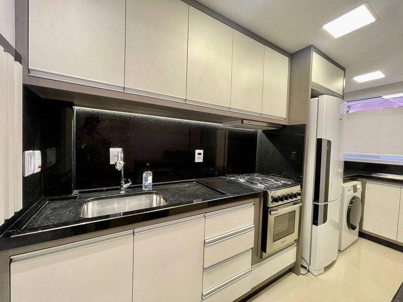 Mobiliado e decorado no bairro Navegantes!: 9ª foto da galeria de imagens do imóvel