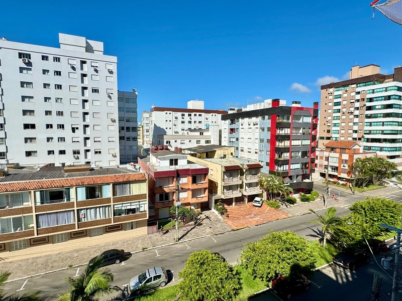 DE FRENTE PARA A AVENIDA: 12ª foto da galeria de imagens do imóvel