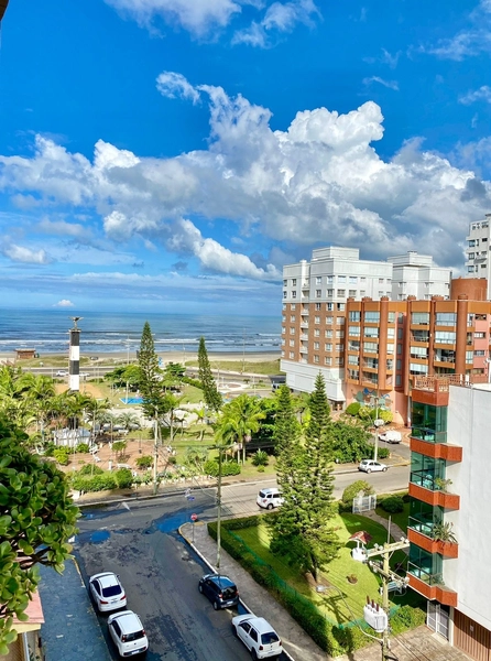 APARTAMENTO COM VISTA LIBERADA PARA O MAR E PRAÇA DO FAROL!!!: 6ª foto da galeria de imagens do imóvel