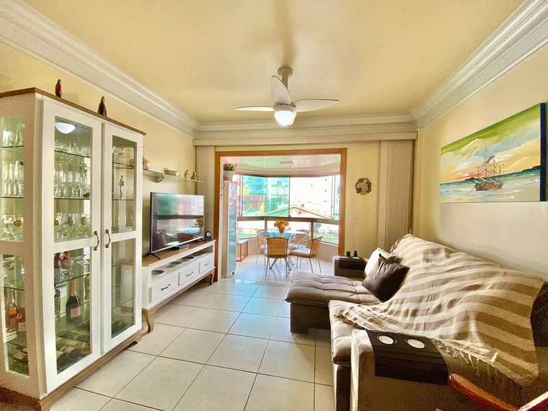 APARTAMENTO COM VISTA LIBERADA PARA O MAR E PRAÇA DO FAROL!!!: 4ª foto da galeria de imagens do imóvel