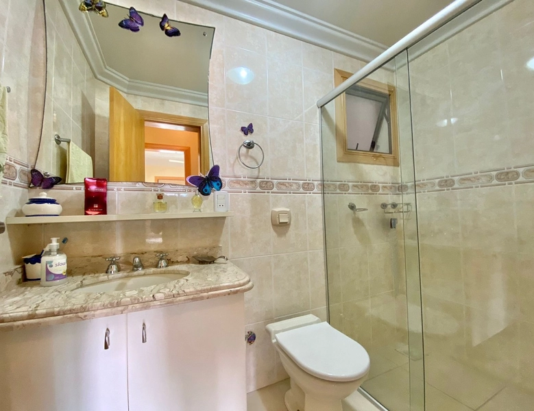 APARTAMENTO COM VISTA LIBERADA PARA O MAR E PRAÇA DO FAROL!!!: 23ª foto da galeria de imagens do imóvel