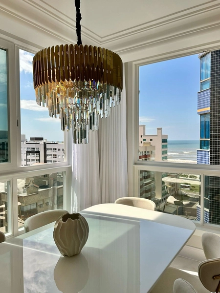 APARTAMENTO FINAMENTE MOBILIADO E DECORADO: 3ª foto da galeria de imagens do imóvel