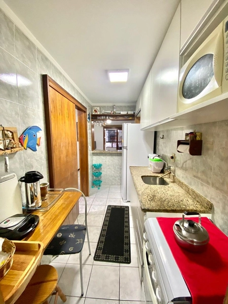 Frente praça: 8ª foto da galeria de imagens do imóvel