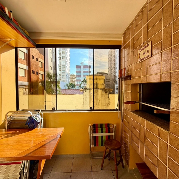 APARTAMENTO DE DOIS DORMITÓRIOS COM SACADA: 1ª foto da galeria de imagens do imóvel