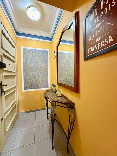 APARTAMENTO DE DOIS DORMITÓRIOS COM SACADA: 2ª foto da galeria de imagens do imóvel