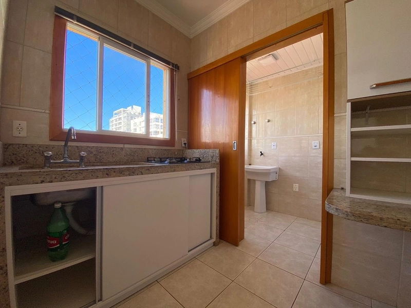 APARTAMENTO COM VISTA PARA SERRA! PRÓXIMO A PRAÇA LUÍS BASSANI!: 6ª foto da galeria de imagens do imóvel