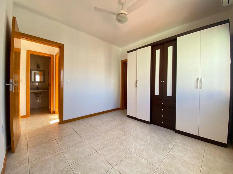 APARTAMENTO COM VISTA PARA SERRA! PRÓXIMO A PRAÇA LUÍS BASSANI!: 11ª foto da galeria de imagens do imóvel