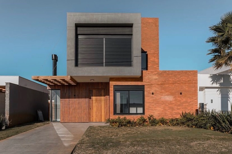 Sobrado alto padrão com 4 Suítes – Mobiliado e Decorado em Xangri-lá: 2ª foto da galeria de imagens do imóvel