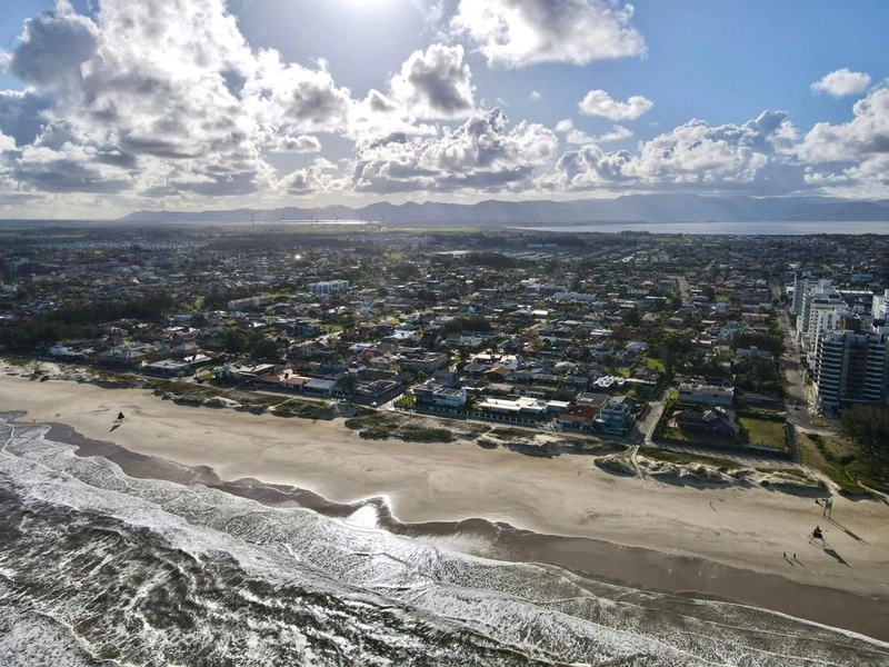 Navegantes com terraço vista mar: 35ª foto da galeria de imagens do imóvel