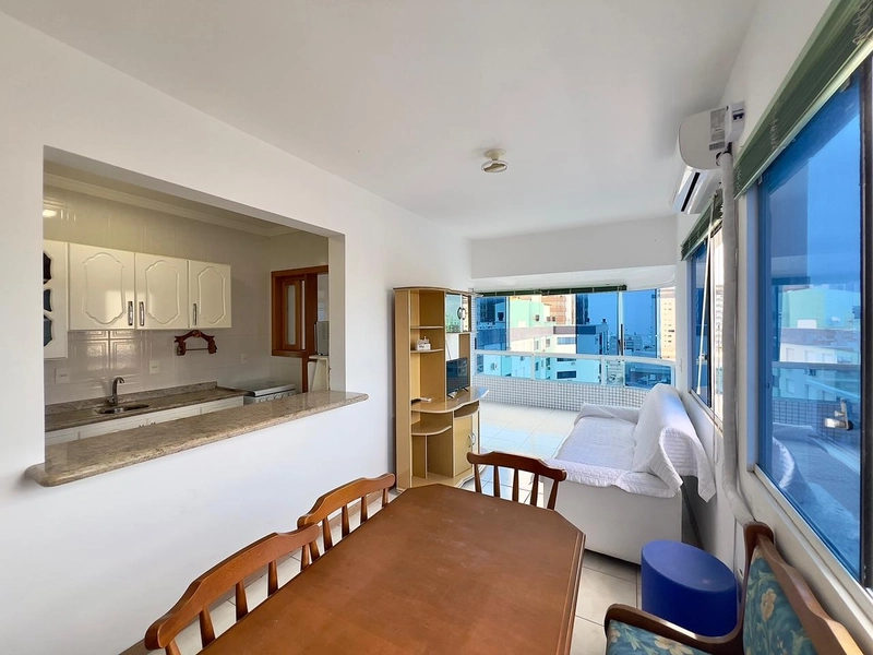 APARTAMENTO DE DOIS DOMITÓRIOS NO CENTRO: 8ª foto da galeria de imagens do imóvel