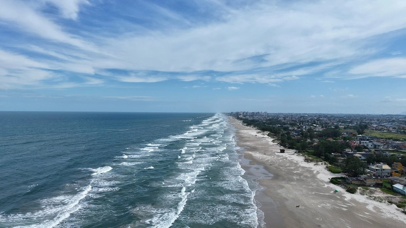 CASA EM CAPÃO DA CANOA À VENDA PRÓXIMO AO MAR: 24ª foto da galeria de imagens do imóvel