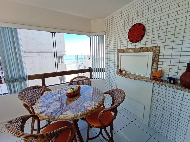 A UMA QUADRA DO MAR NO CENTRO DE CAPÃO: 12ª foto da galeria de imagens do imóvel