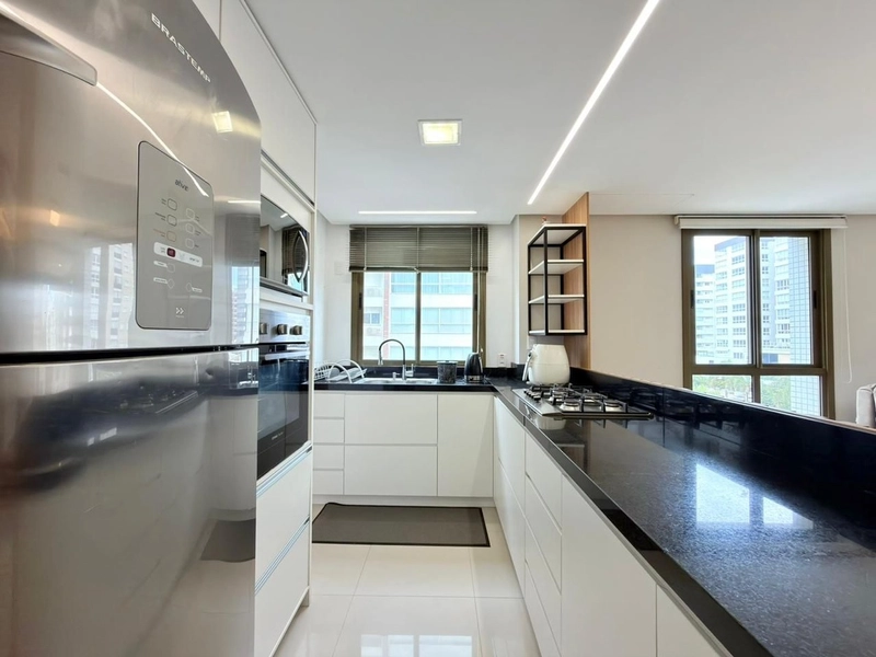 APARTAMENTO À VENDA FRENTE PRAÇA !!!: 13ª foto da galeria de imagens do imóvel