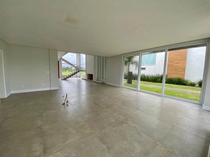 Casa à Beira da Lagoa no Condomínio Capão Ilhas – Sofisticação e Exclu: 8ª foto da galeria de imagens do imóvel