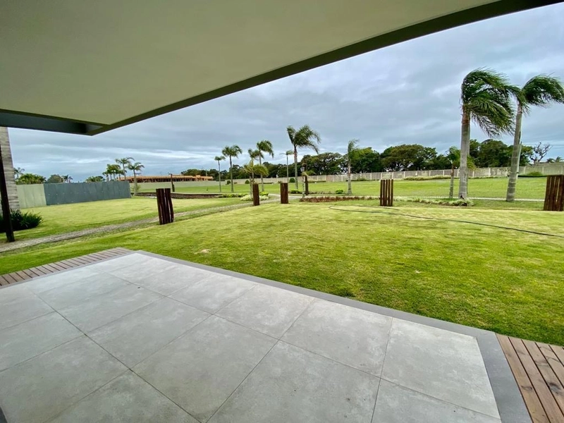 Casa à Beira da Lagoa no Condomínio Capão Ilhas – Sofisticação e Exclu: 7ª foto da galeria de imagens do imóvel