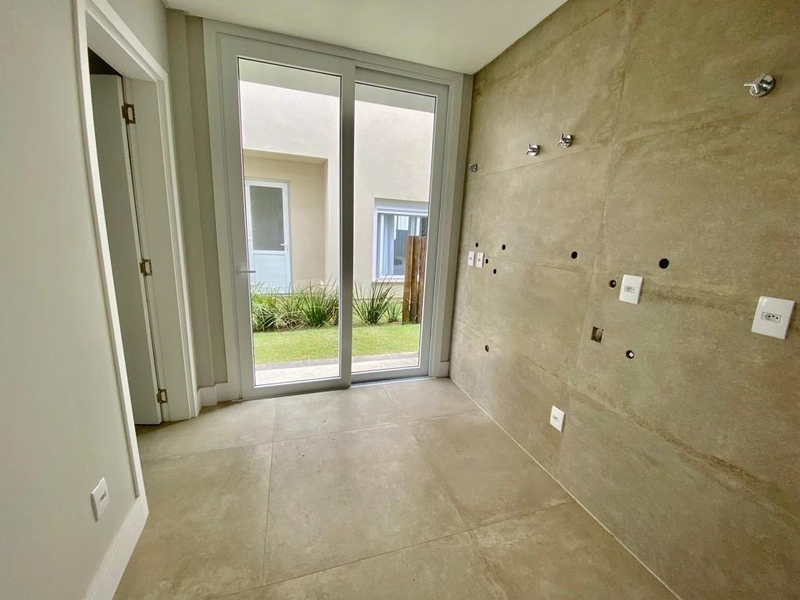 Casa à Beira da Lagoa no Condomínio Capão Ilhas – Sofisticação e Exclu: 15ª foto da galeria de imagens do imóvel