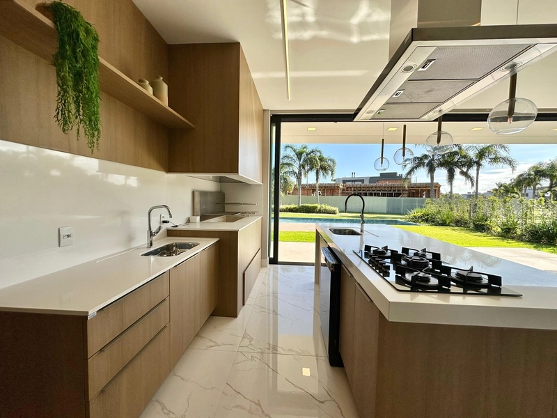 MAGNIFICA CASA EM CONDOMINIO FECHADO EM CAPÃO DA CANOA: 10ª foto da galeria de imagens do imóvel