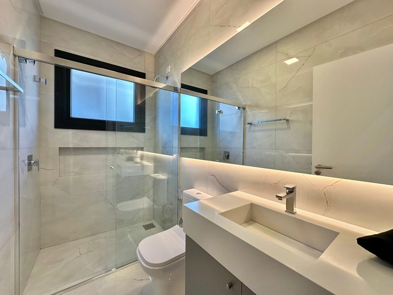 MAGNIFICA CASA EM CONDOMINIO FECHADO EM CAPÃO DA CANOA: 15ª foto da galeria de imagens do imóvel