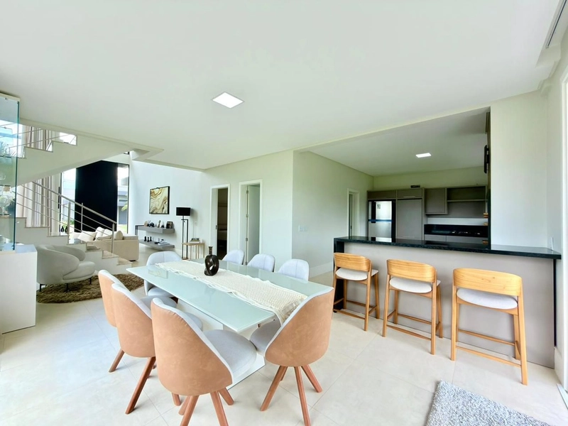 CASA COM VISTA INCRÍVEL E LOCALIZAÇÃO DIFERENCIADA: 11ª foto da galeria de imagens do imóvel