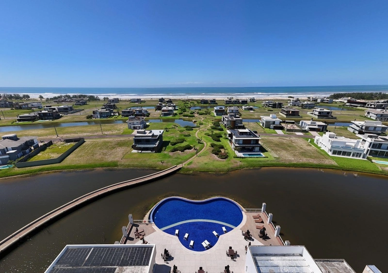 COSTA SERENA CONDOMÍNIO A BEIRA MAR!: 29ª foto da galeria de imagens do imóvel