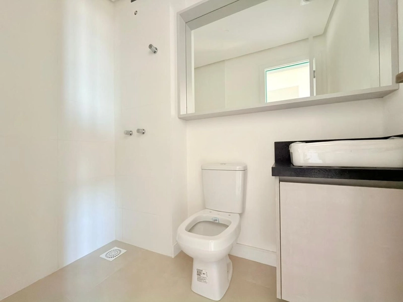 APARTAMENTO A VENDA COM VISTA PARA O MAR: 17ª foto da galeria de imagens do imóvel