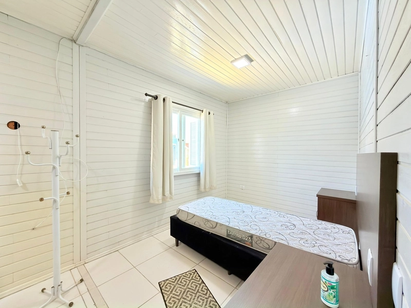 CASA À VENDA, LADO MAR   BAIRRO ARAÇÁ !!  TERRENO INTEIRO 15x30m2: 9ª foto da galeria de imagens do imóvel