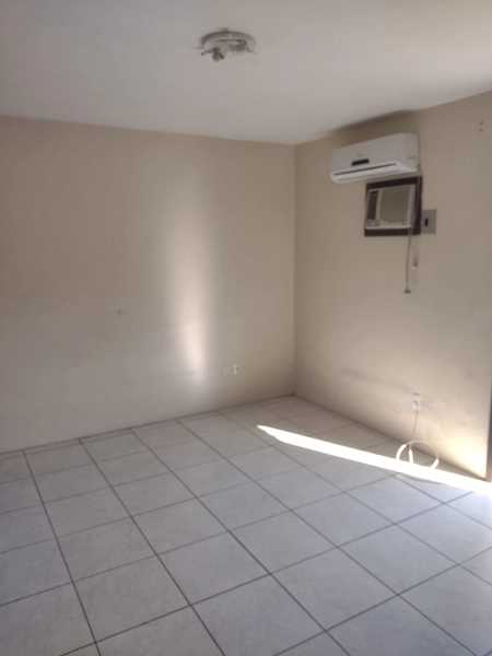 CASA 2 PISOS EM OSORIO - ampla no centro: 6ª foto da galeria de imagens do imóvel