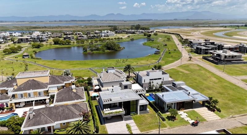 MANSÃO MOBILIADA E DECORADA condominio lagoa do Passo com 378 m²: 57ª foto da galeria de imagens do imóvel