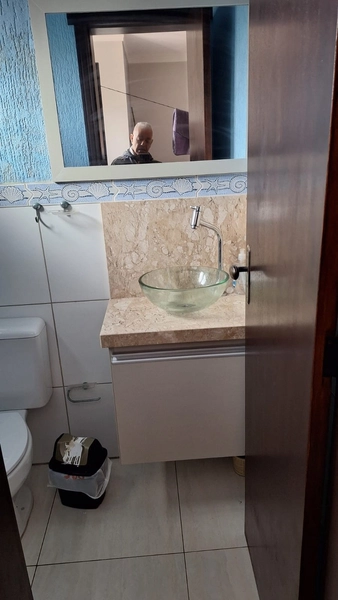 CASA DE ESQUINA mobiliada, laje 3 dormitórios, sendo 2 suites e demais: 11ª foto da galeria de imagens do imóvel