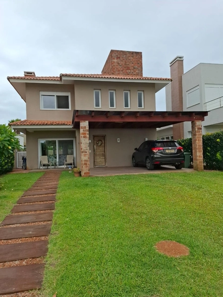 sobrado mobiliado, condo beira mar: 1ª foto da galeria de imagens do imóvel