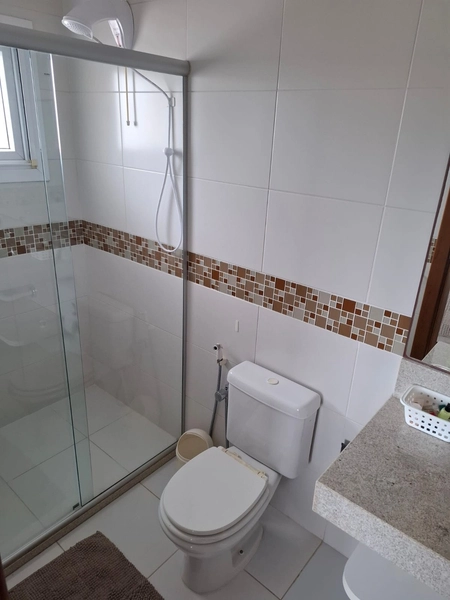 sobrado mobiliado, condo beira mar: 11ª foto da galeria de imagens do imóvel