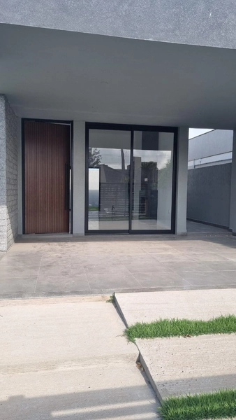 CASA NOVA COM LAJE  3 dormitórios, sendo 1 suite.: 2ª foto da galeria de imagens do imóvel