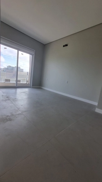 sobrado novo, 3 doemitórios, sendo 2 suites: 2ª foto da galeria de imagens do imóvel