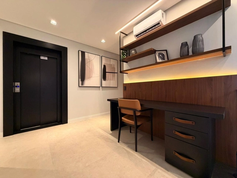 CASA 2 PISOS - com 5 suites,sendo uma terrea,: 33ª foto da galeria de imagens do imóvel