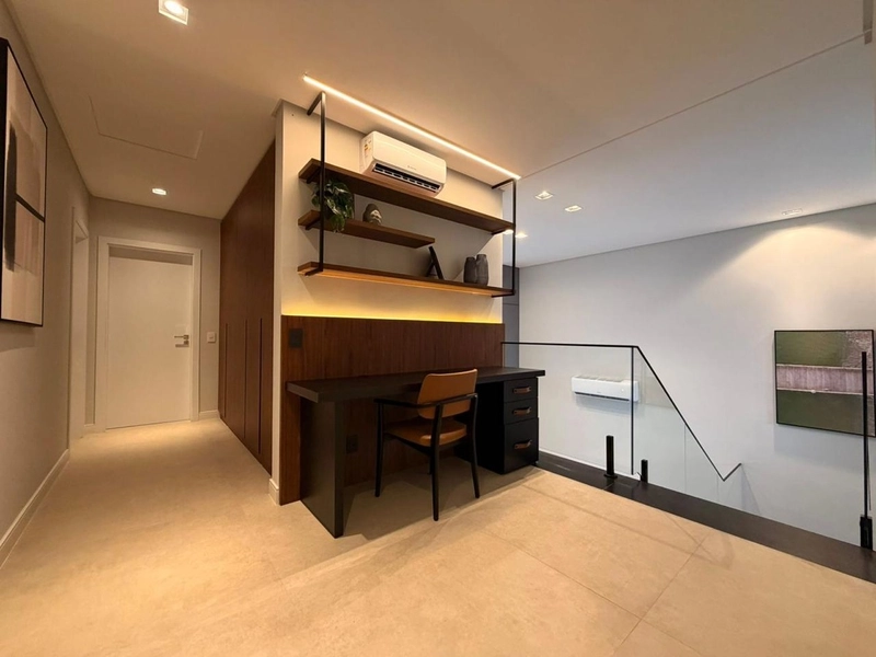 CASA 2 PISOS - com 5 suites,sendo uma terrea,: 16ª foto da galeria de imagens do imóvel