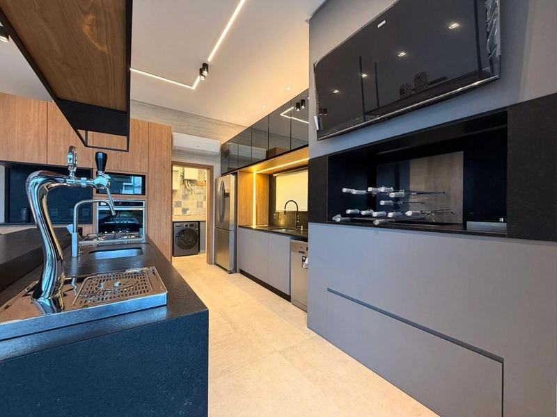 CASA 2 PISOS - com 5 suites,sendo uma terrea,: 14ª foto da galeria de imagens do imóvel