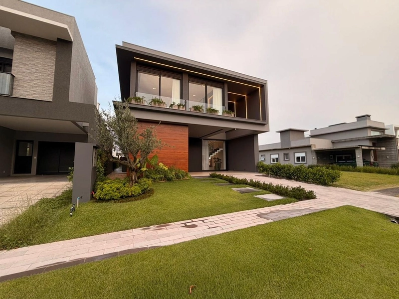 CASA 2 PISOS - com 5 suites,sendo uma terrea,: 4ª foto da galeria de imagens do imóvel