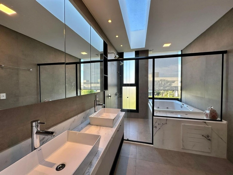 CASA EXCEPCIOAL NO ENSEADA- 5 suites: 15ª foto da galeria de imagens do imóvel