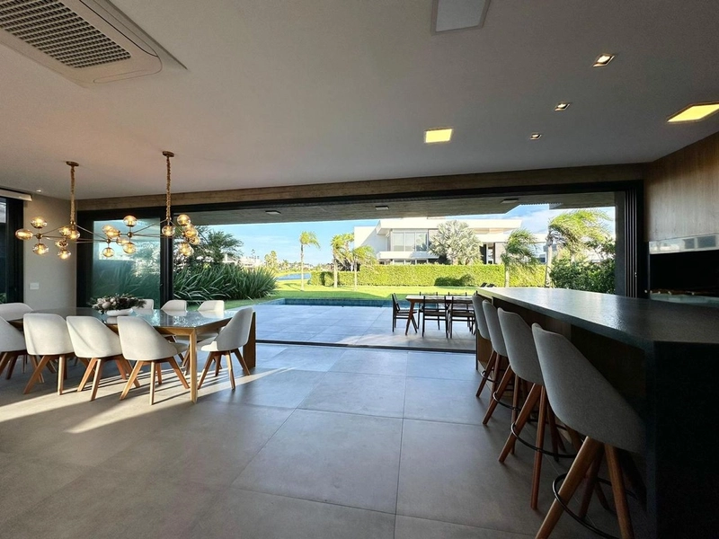 CASA EXCEPCIOAL NO ENSEADA- 5 suites: 14ª foto da galeria de imagens do imóvel