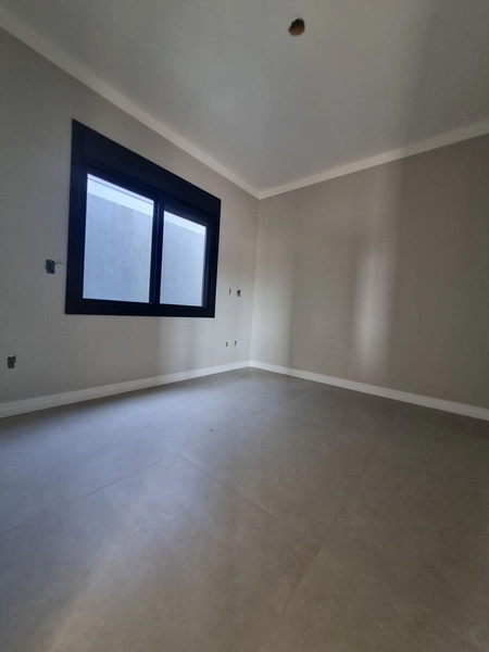 EXCELENTE CASA  TERRENO DE ESQUINA: 13ª foto da galeria de imagens do imóvel