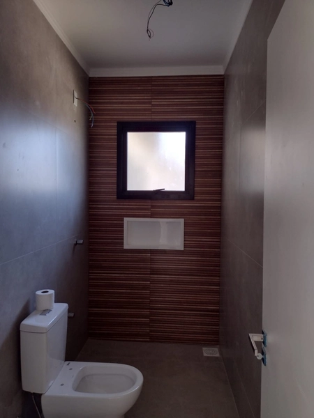 CASA NOVA COM PISCINA -área central da praia: 12ª foto da galeria de imagens do imóvel