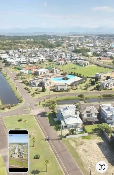 SOBRADO MODERNO BEIRA MAR 5 SUITES E PISCINA: 27ª foto da galeria de imagens do imóvel