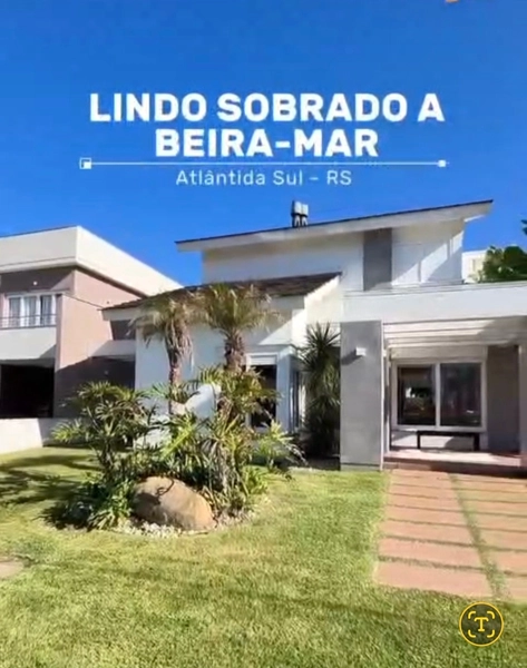 SOBRADO MODERNO BEIRA MAR 5 SUITES E PISCINA