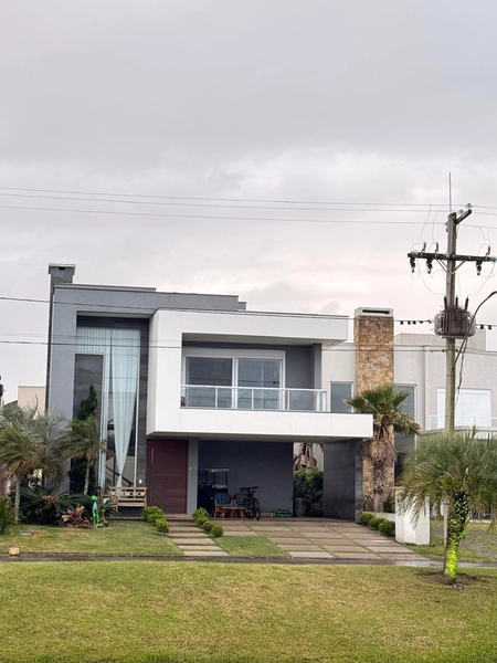 sobrado excepcional av.central frente lago: 2ª foto da galeria de imagens do imóvel