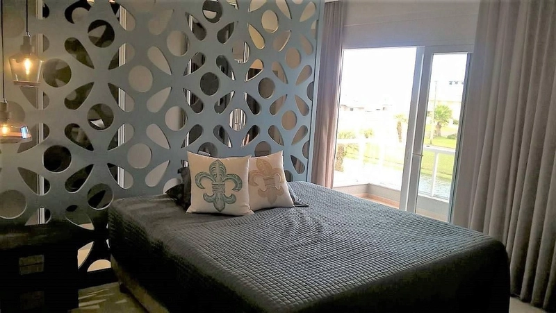 sobrado excepcional av.central frente lago: 16ª foto da galeria de imagens do imóvel