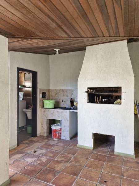 CASA DE ESQUINA COM 3 DORMITORIOS SENDO 1 SUITE: 11ª foto da galeria de imagens do imóvel