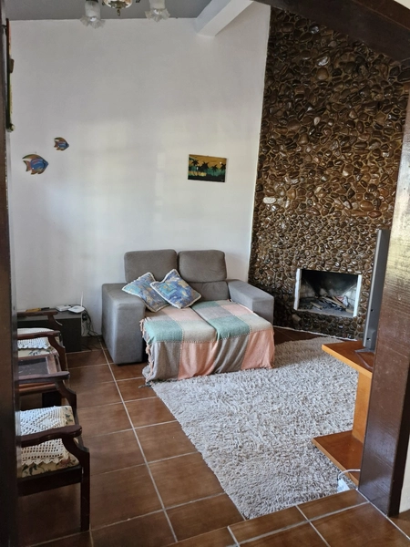 CASA DE ESQUINA COM 3 DORMITORIOS SENDO 1 SUITE: 5ª foto da galeria de imagens do imóvel