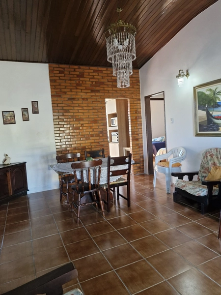 CASA DE ESQUINA COM 3 DORMITORIOS SENDO 1 SUITE: 4ª foto da galeria de imagens do imóvel