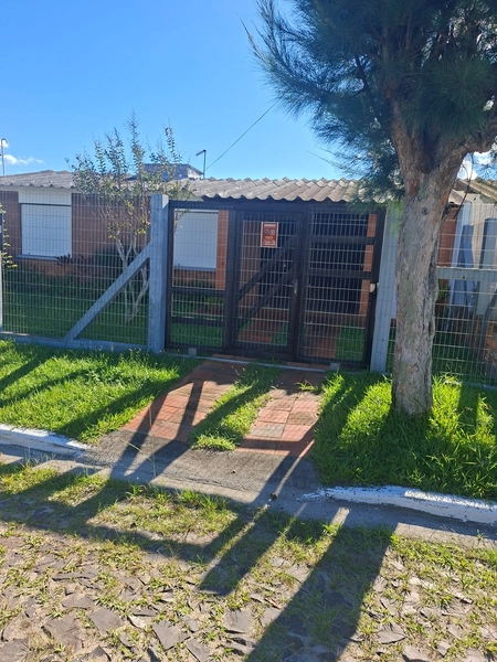 CASA  ALVENARIA: 1ª foto da galeria de imagens do imóvel